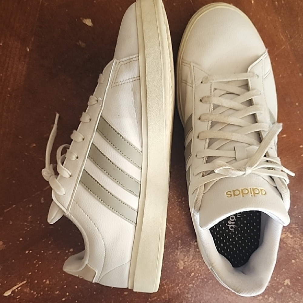 Adidas Men's Cream and Gray Sneakers